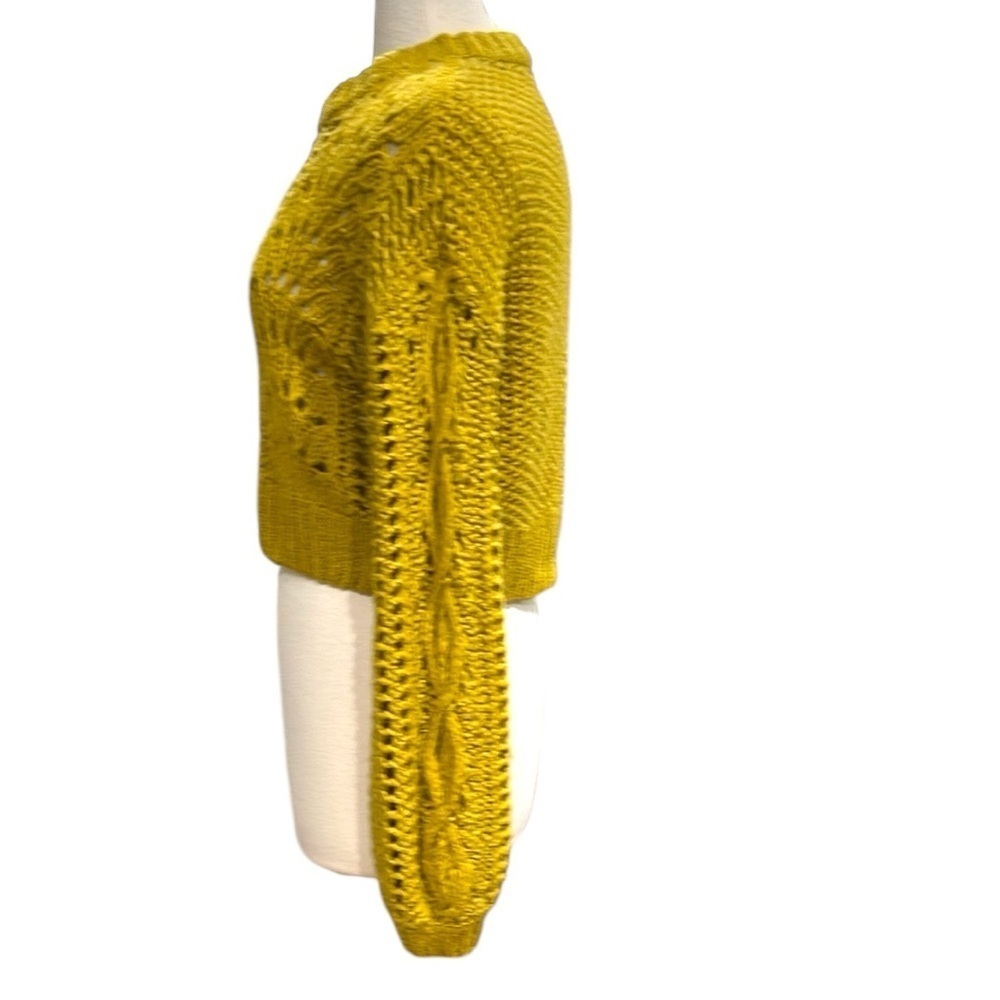 Urban Outfitters Cropped Open Knit Full Sleeve Sweater SZ S Gold Yellow - Picture 3 of 6